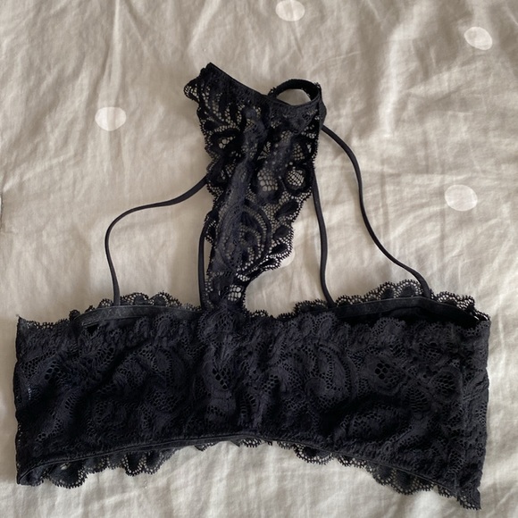 Black lacy bralettes - Picture 5 of 5